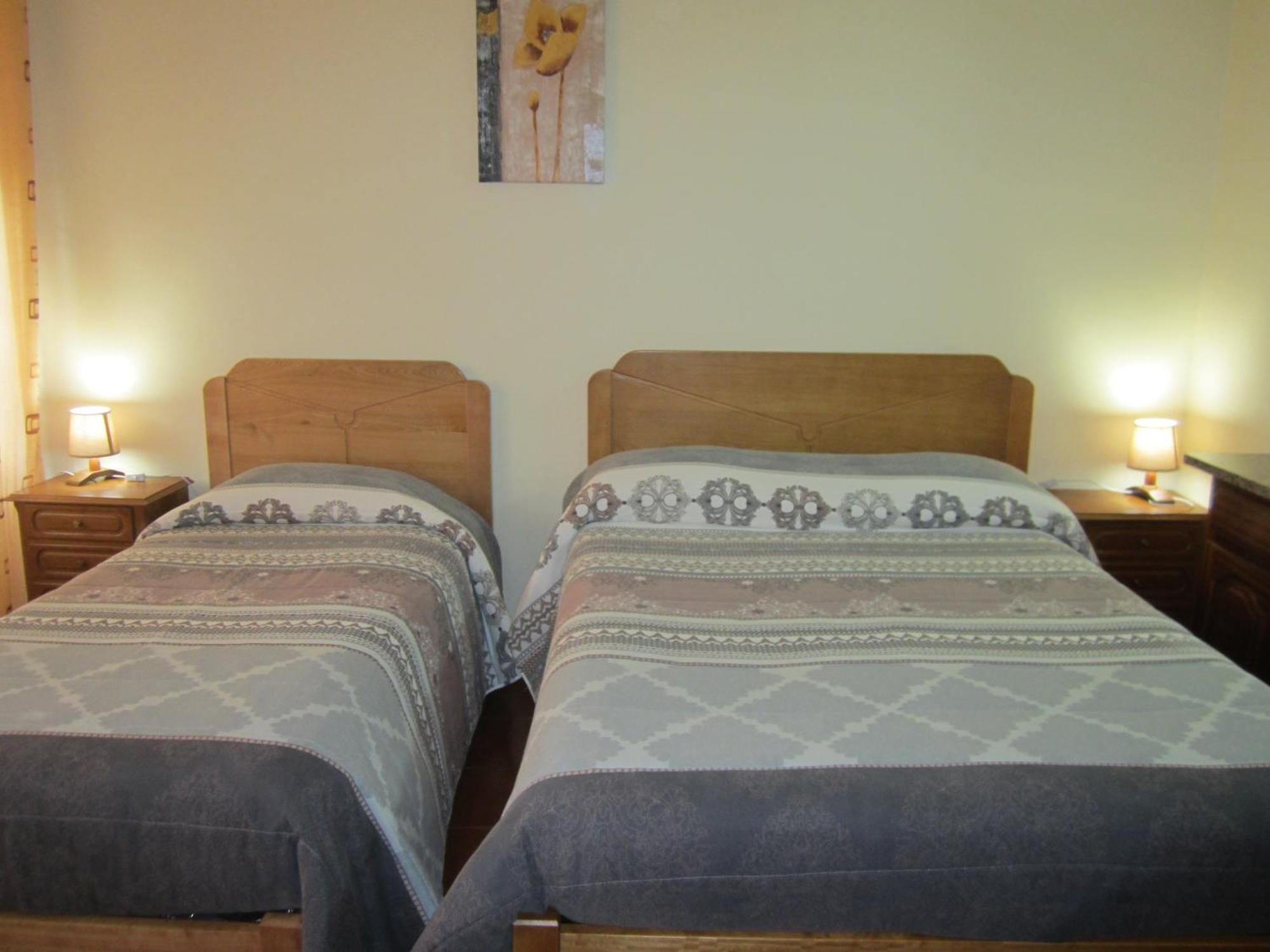 Apartamentos Valdemar Viana do Castelo Extérieur photo